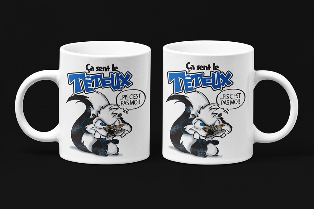 Une tasse humoristique de notre Collection Caractère: Ça sent le têteux... pis c'est pas moi!