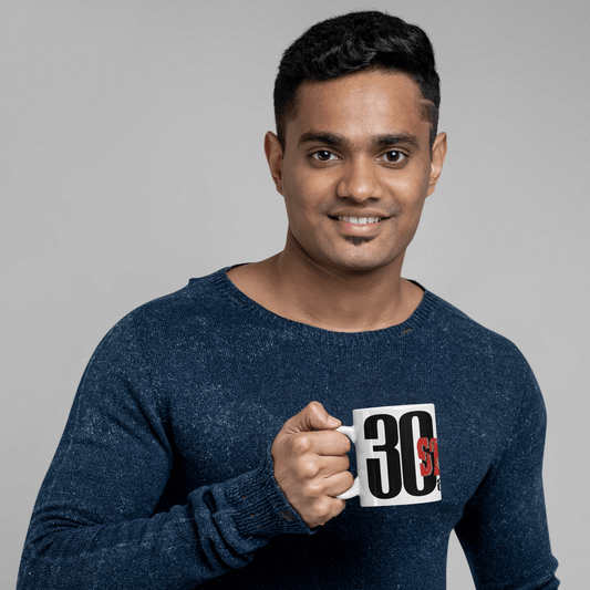 Une tasse cadeau de notre Collection Anniversaire: 30 ans c'est pas vieux.